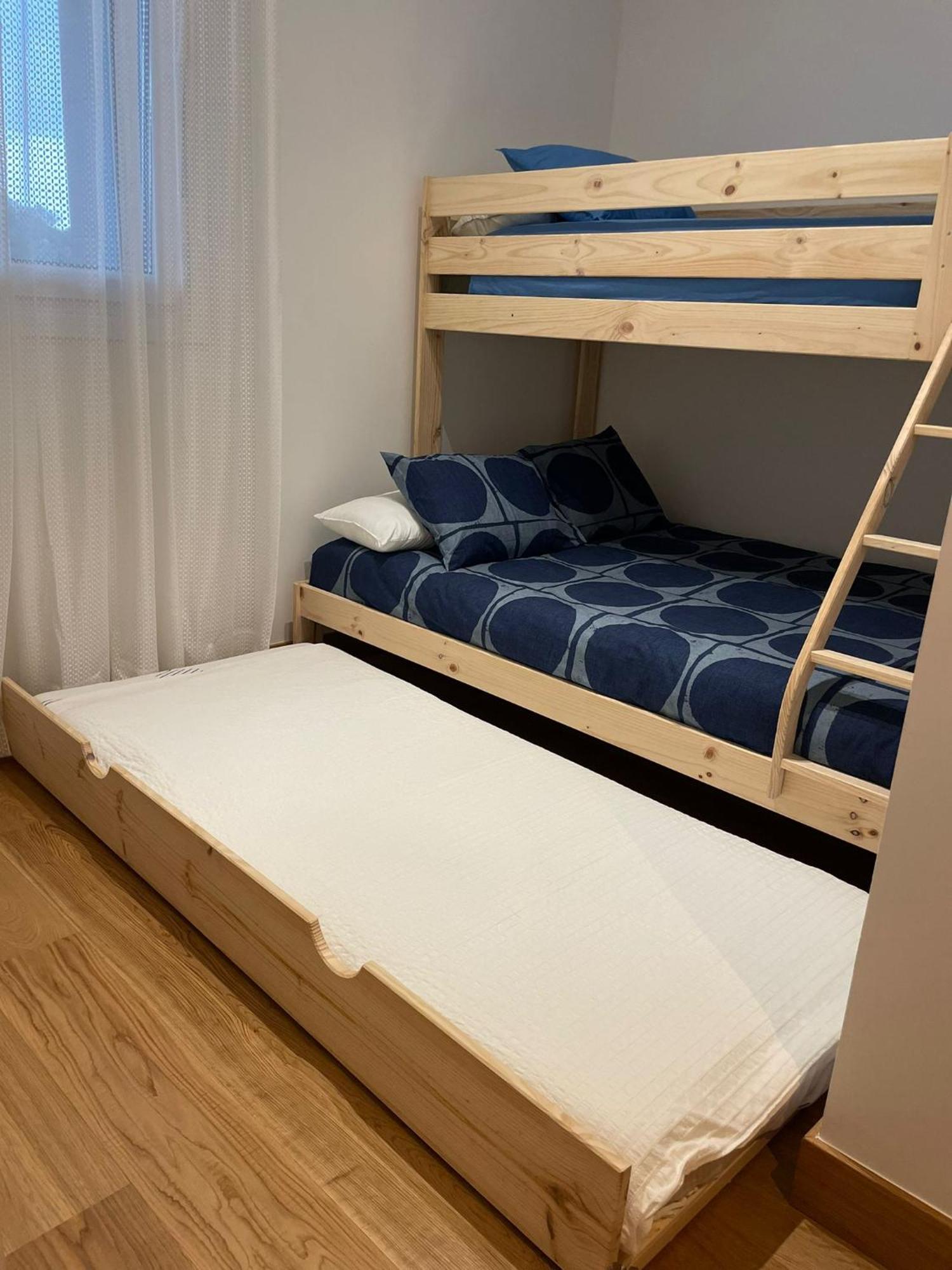 Modern Bilbao Apartment Barakaldo Bagian luar foto